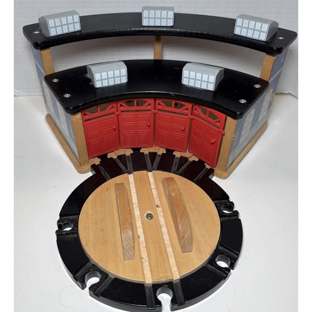 Thomas & Friends VTG Tidmouth Wooden Roundhouse Shed/Roundabout~Toys'R'Us
